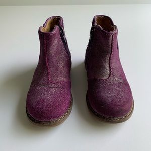 Tucker and Tate purple boots